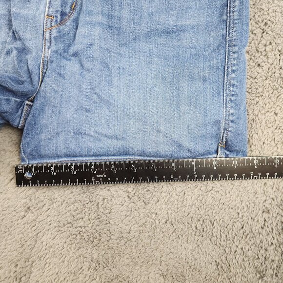 Levi's Mid Length Denim Shorts Size 10 Mid Rise Stretch Zip Fly Medium Blue Wash - Picture 7 of 12